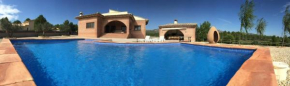 Villa Ca LAbril piscina privada Wifi AC